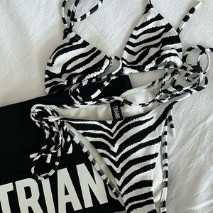 Triangl Bikini Set